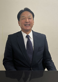 代表取締役
